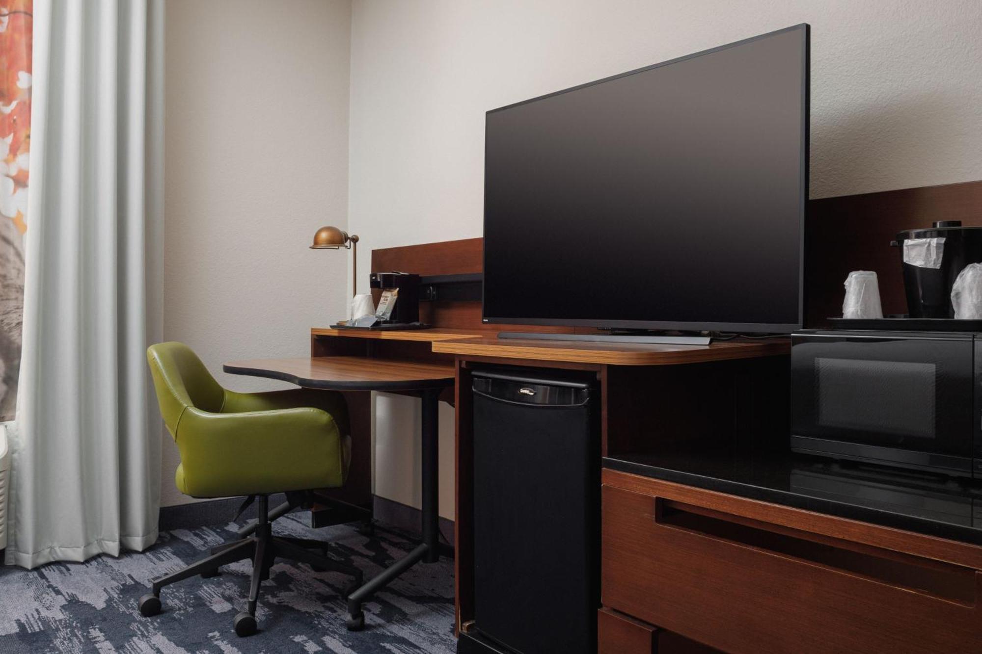 Fairfield Inn & Suites Memphis Саутхейвън Екстериор снимка