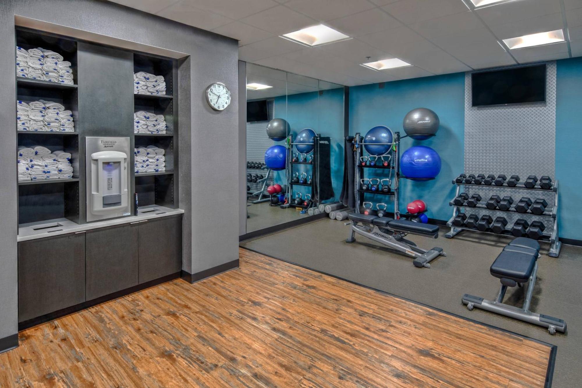 Fairfield Inn & Suites Memphis Саутхейвън Екстериор снимка