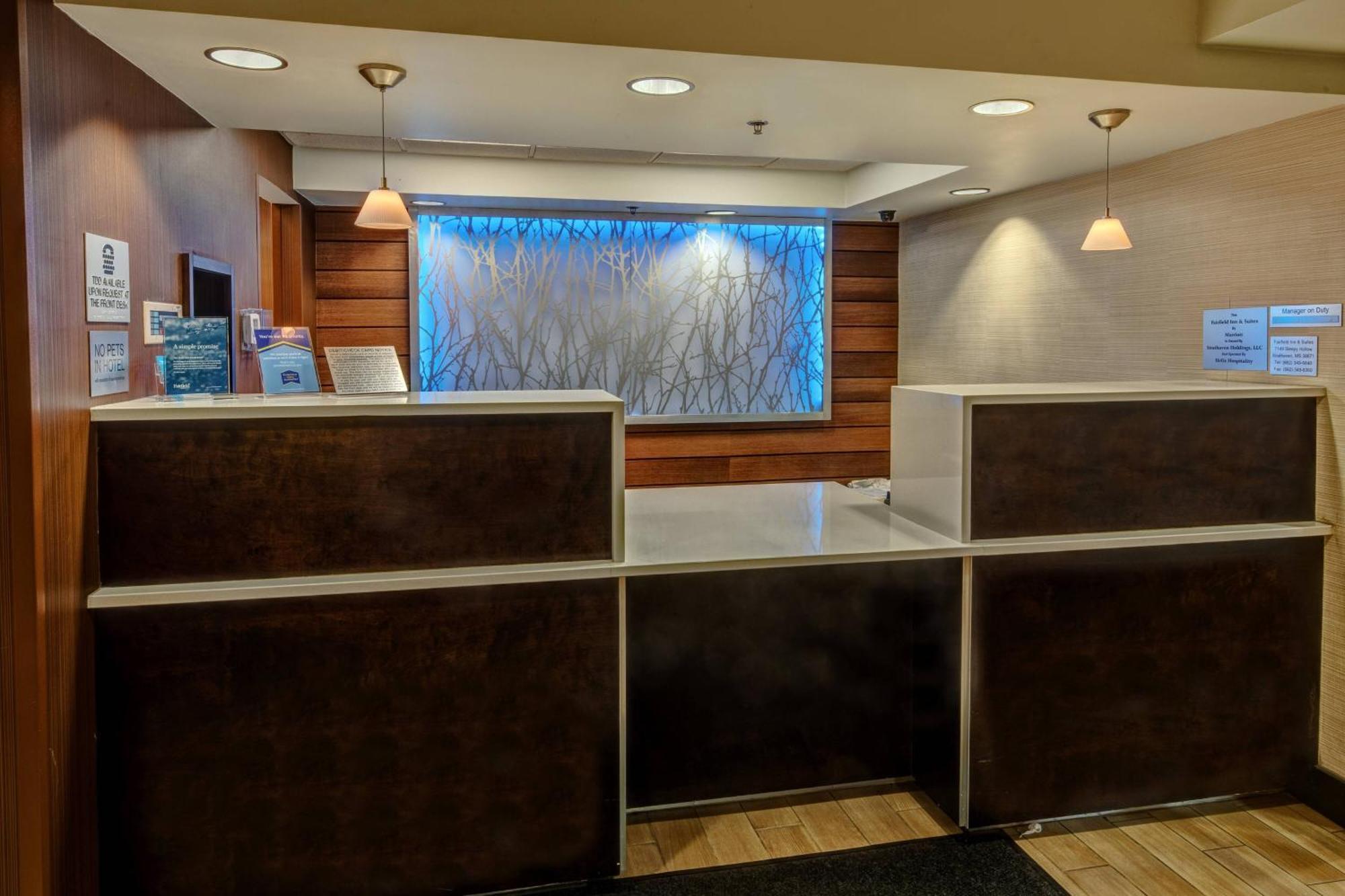 Fairfield Inn & Suites Memphis Саутхейвън Екстериор снимка