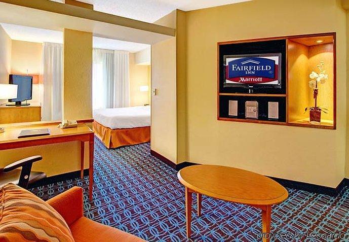 Fairfield Inn & Suites Memphis Саутхейвън Екстериор снимка